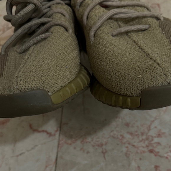 Yezzy Boost Man US10 - Picture 9 of 11